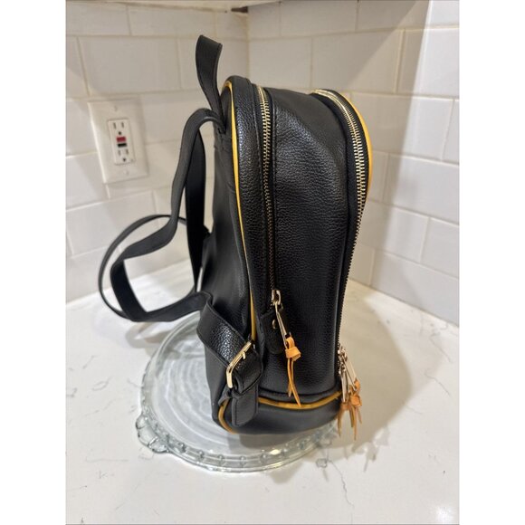 Disney’s The Lion King on Broadway Musical Black Leather Backpack Purse Simba - Picture 5 of 15